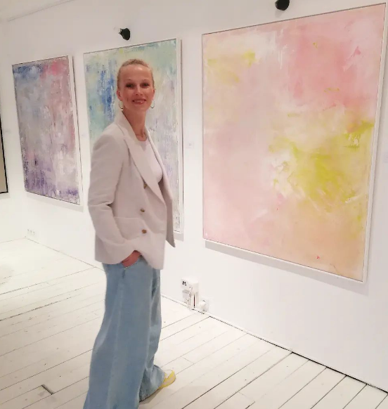 Commission Artwork: Elevate Your Space with a Personalized Creation by Katrin Herda